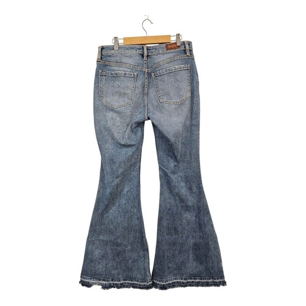 Shyanne Western Flare Jeans Women 30R Bell Bottom Light Wash Distressed Cowgirl - Picture 4 of 11
